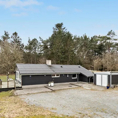 Holiday home Amazing In With Wifi